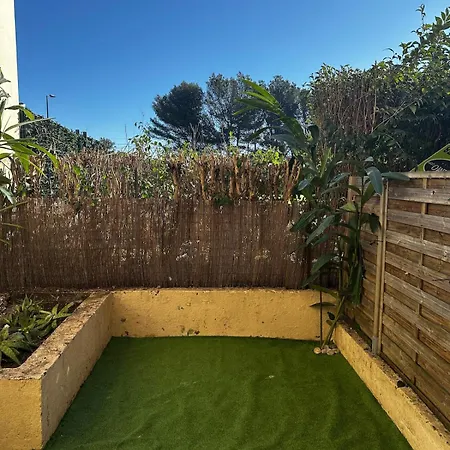 Lägenhet Duplex 5 Min De La Mer, Piscine